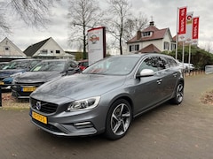 Volvo V60 - 2.4 D5 AWD PLUG IN HYBRID POLESTAR / SCHUIFDAK / ADAP. CRUISE