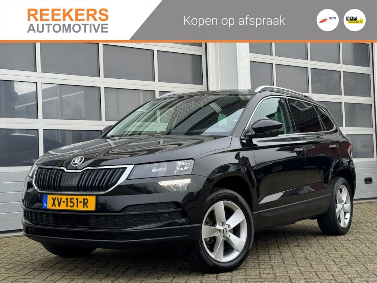 Skoda Karoq - 1.0 TSI STYLE DSG AUT. Trekhaak NAV CAM DAB - AutoWereld.nl