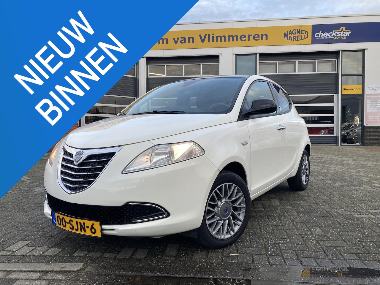 Lancia Y(psilon) - Ypsilon 0.9 TwinAir Silver - AutoWereld.nl