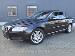 Volvo S80 - 4.4 AWD Summum, netto € 14.400, full option, bijtel vriendelijk