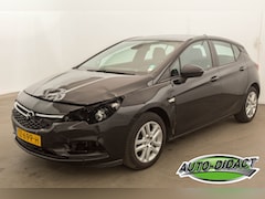 Opel Astra - 1.0 Navi Online Edition