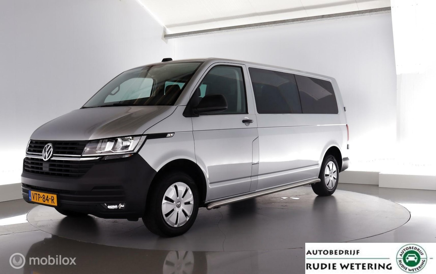 Volkswagen Transporter - 2.0 TDI 110PK L2H1 DC Comfortline trekhaak|nav|dab|pdc. - AutoWereld.nl