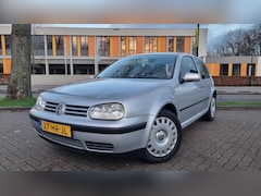 Volkswagen Golf - 1.6i Trendline 3drs Airco/ Cruise/ 145dkm