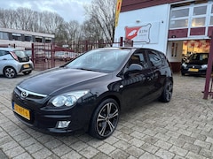 Hyundai i30 - 1.6 I CVVT 5DR Dynamic