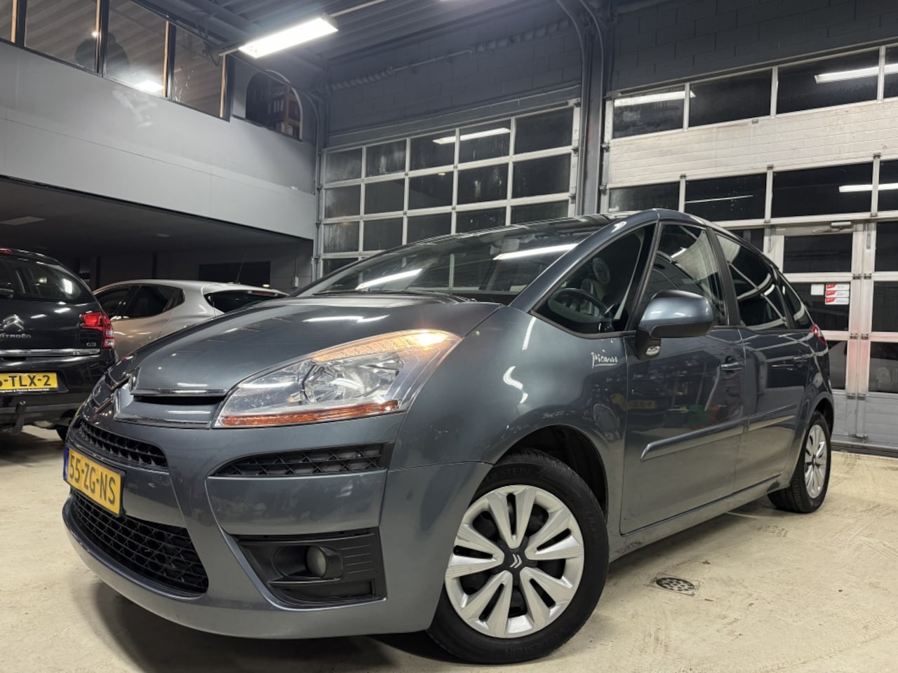 Citroën C4 Picasso - 1.8-16V Cruise|Clima Luxe Ambiance - AutoWereld.nl