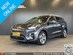 Kia e-Niro - ExecutiveLine 64 kWh | € 13.950, - NETTO | Leder | Climate | Cruise | Navi | Camera |