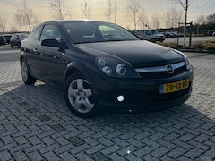 Opel Astra GTC - 1.6 Executive Cruise, ACC, regen- lichtsensor, PDC