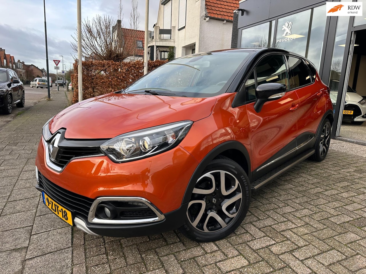 Renault Captur - 0.9 TCe Dynamique|Leer|Navi|Trekhaak|2e Eigenaar - AutoWereld.nl