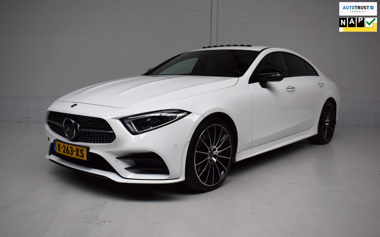 Mercedes-Benz CLS-klasse - 350 AMG Premium Plus ORG.NED / SCHUIFDAK / NAP / BURMESTER / 360CAMERA / LUCHTVERING / EL- - AutoWereld.nl