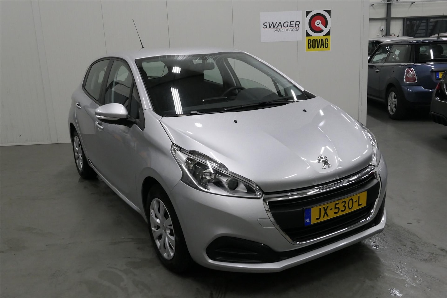 Peugeot 208 - 1.2 Puretech 82pk 5D Active - AutoWereld.nl