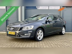 Volvo V60 - 2.4 D6 5Cil. 215pk AWD Plug-In Hybrid Summum | Adpt. Cruise | Trekhaak | Panoramadak | ZEE