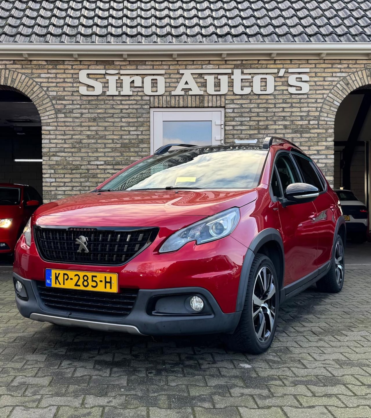 Peugeot 2008 - 1.2 PureTech GT-line weinig kilometers zuinige auto - AutoWereld.nl