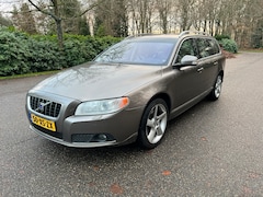 Volvo V70 - 3.2 Summum Volvo V70 3.2 Summum 238PK Four-C Youngtimer ABL PDC Xenon