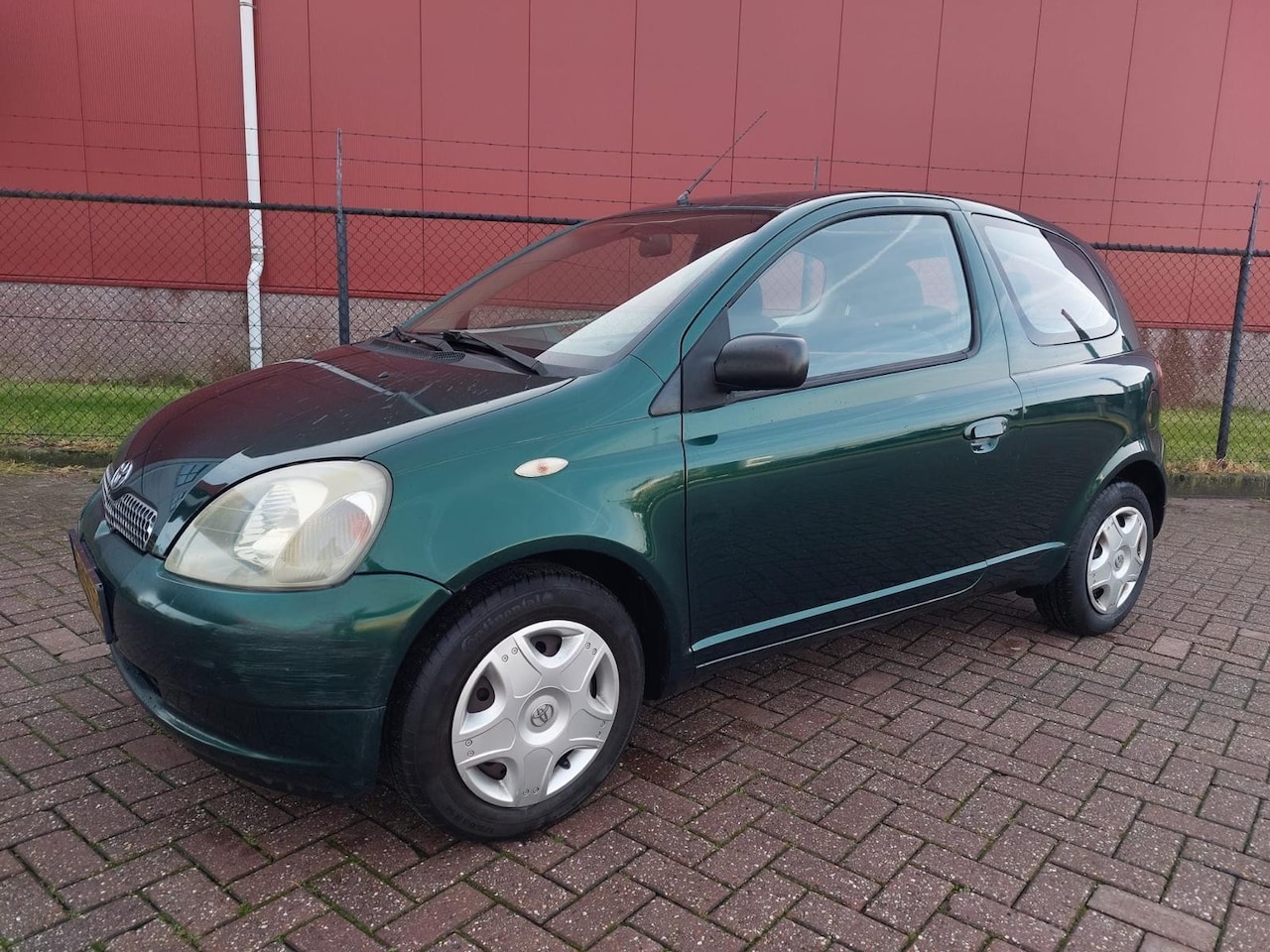 Toyota Yaris - 1.3-16V VVT-i Sol 1.3-16V VVT-i Sol| Automaat - AutoWereld.nl