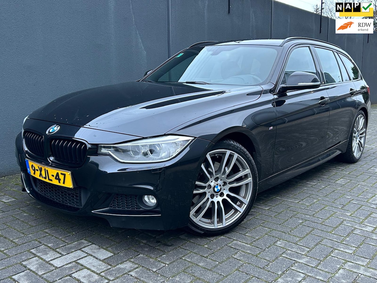 BMW 3-serie Touring - 328i High Executive / NAP / APK - AutoWereld.nl