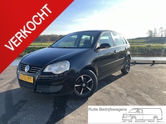 Volkswagen Polo - 1.4-16V Optive