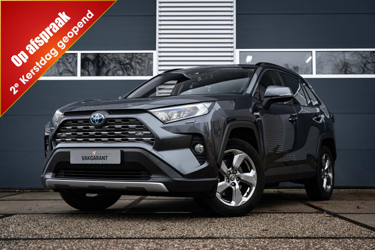 Toyota RAV4 - 2.5 Hybrid AWD Dynamic |Trekhaak |Stoel/Stuur verw. | Adaptive Cruise Control | Camera - AutoWereld.nl