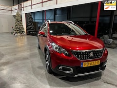 Peugeot 2008 - 1.2 PureTech Allure / Nieuwe Motor bij 117000 /