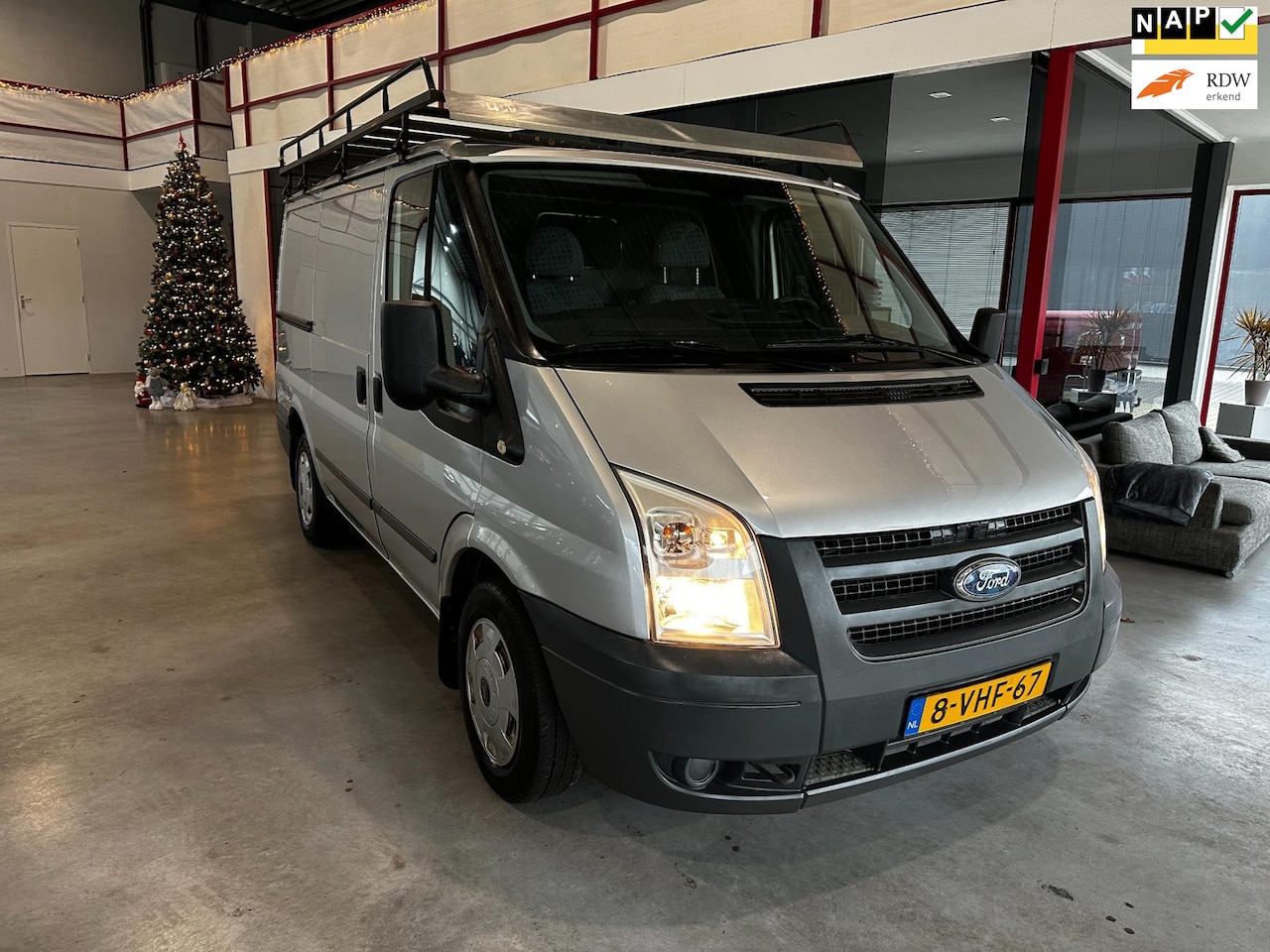 Ford Transit - 260S 2.2 TDCI Economy Edition 260S 2.2 TDCI Economy Edition - AutoWereld.nl