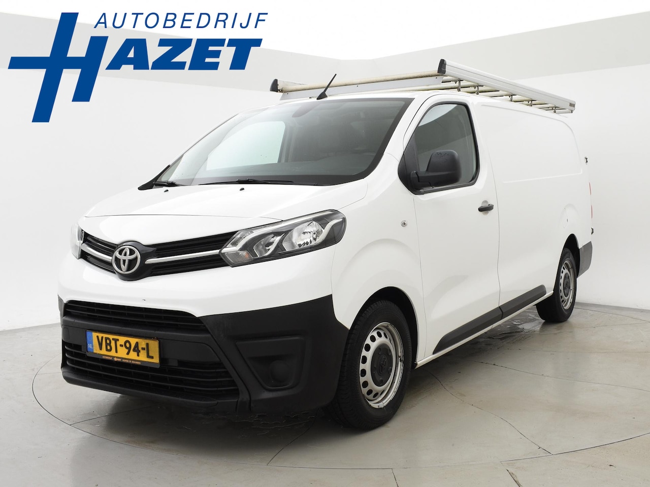 Toyota PROACE Long Worker - 2.0 D-4D NAVIGATOR + TREKHAAK / NAVIGATIE / IMPERIAAL - AutoWereld.nl