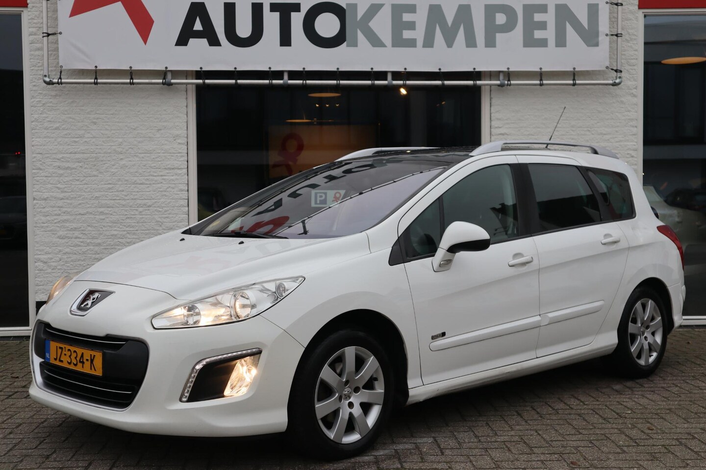 Peugeot 308 - 1.6 e-HDi ALLURE PANODAK|TECHN. PERFECT ONDERHOUDEN!|DEUKJE ACHTERSCHERM - AutoWereld.nl