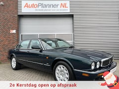 Jaguar XJ - 4.0 V8 Sovereign Clima Leder *34.404 KM