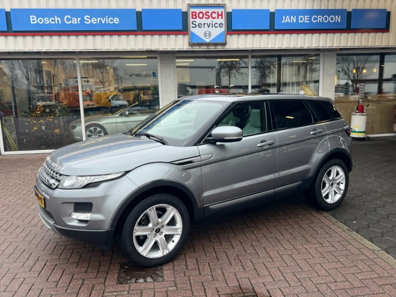 Land Rover Range Rover Evoque - 2.0 SI 240pk 5drs 4WD DYNAMIC PANO / TREKHAAK / LMV / NAVI #STOE - AutoWereld.nl