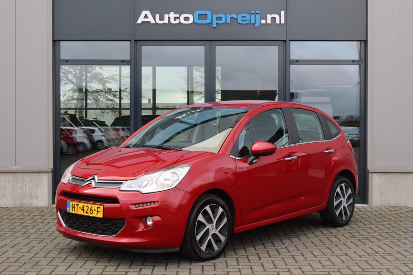 Citroën C3 - 1.2 PureTech Feel Edition Clima, Cruise, Trekhaak, PDC - AutoWereld.nl