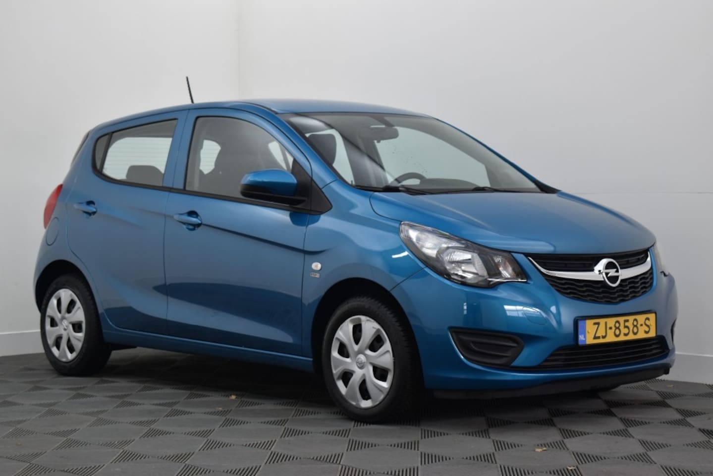 Opel Karl - 1.0 75PK 120 JAAR EDITION 5-DRS - AutoWereld.nl