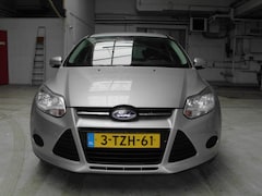 Ford Focus Wagon - 1.6 TDCI Lease Trend NAVI AIRCO 07-2014