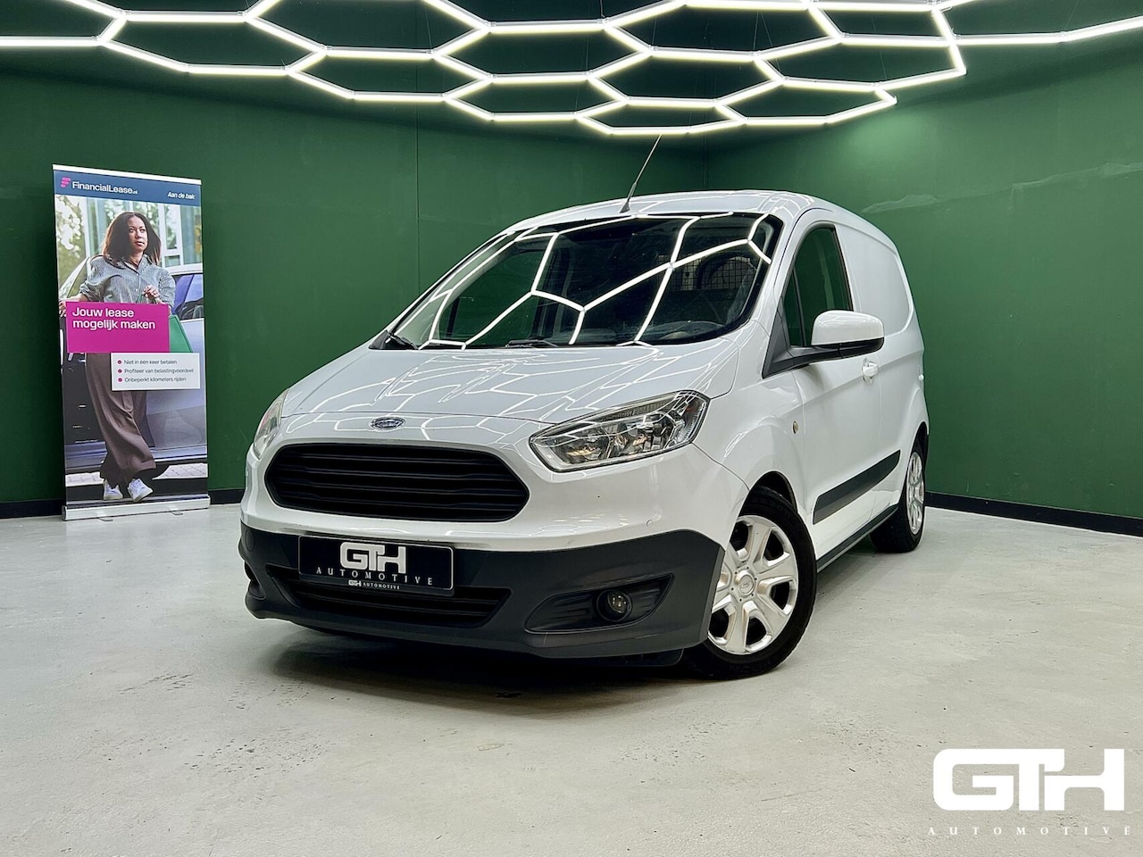 Ford Transit Courier - 1.6 TDCI Sensor | Stoelv | Nap | Marge! - AutoWereld.nl