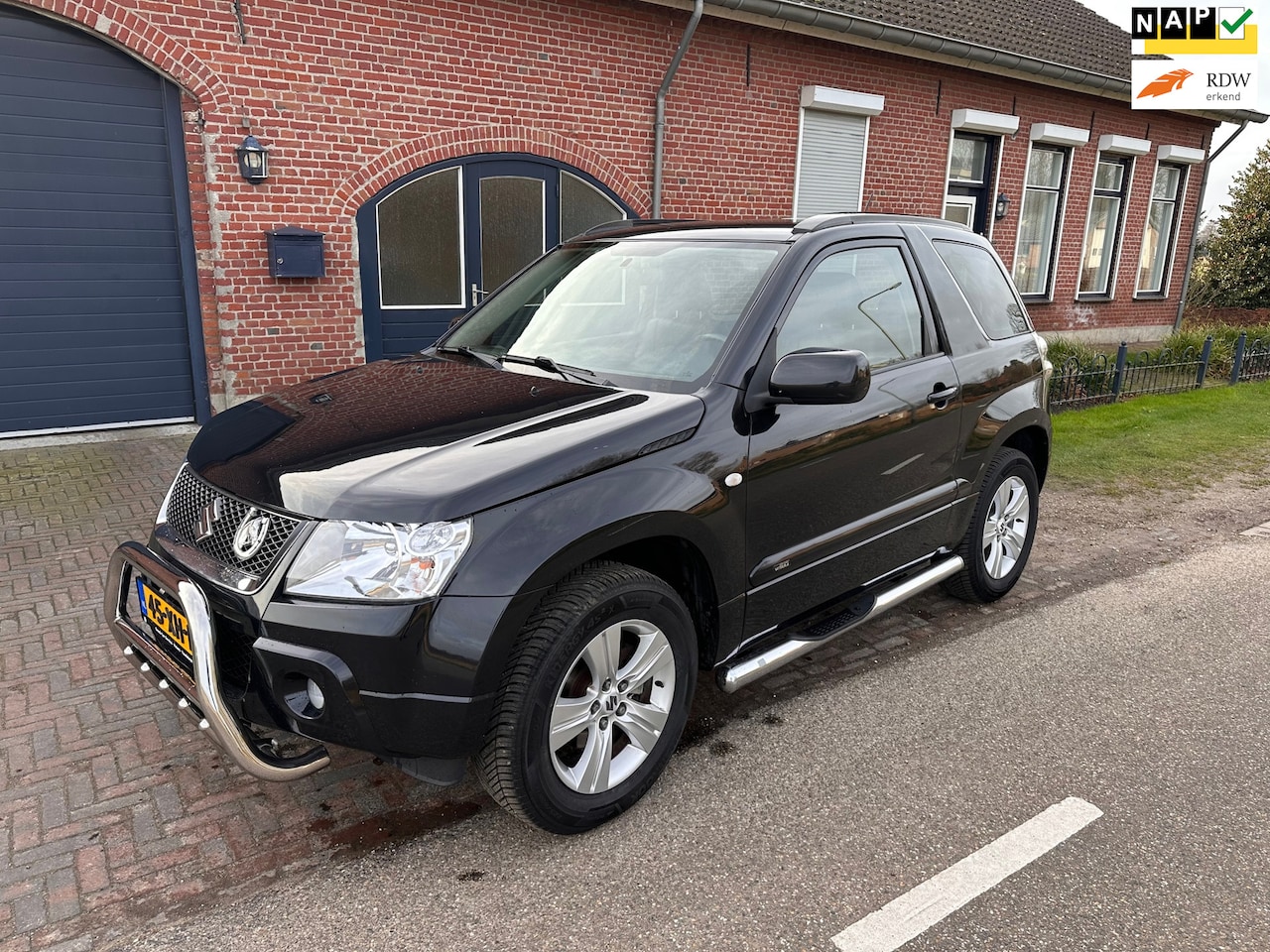 Suzuki Grand Vitara - 1.6-16V Exclusive apk t/m 20-10-2025 - AutoWereld.nl