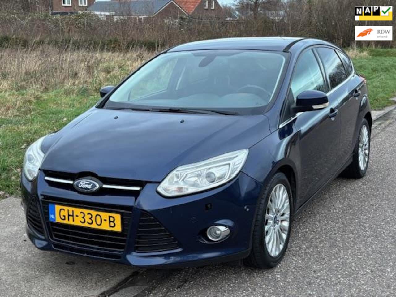 Ford Focus - 1.6 EcoBoost Trend Sport 5-Drs ECC Audio-CD/Navigatie El. pakket LMV 17" ABS ESP Cruisecon - AutoWereld.nl