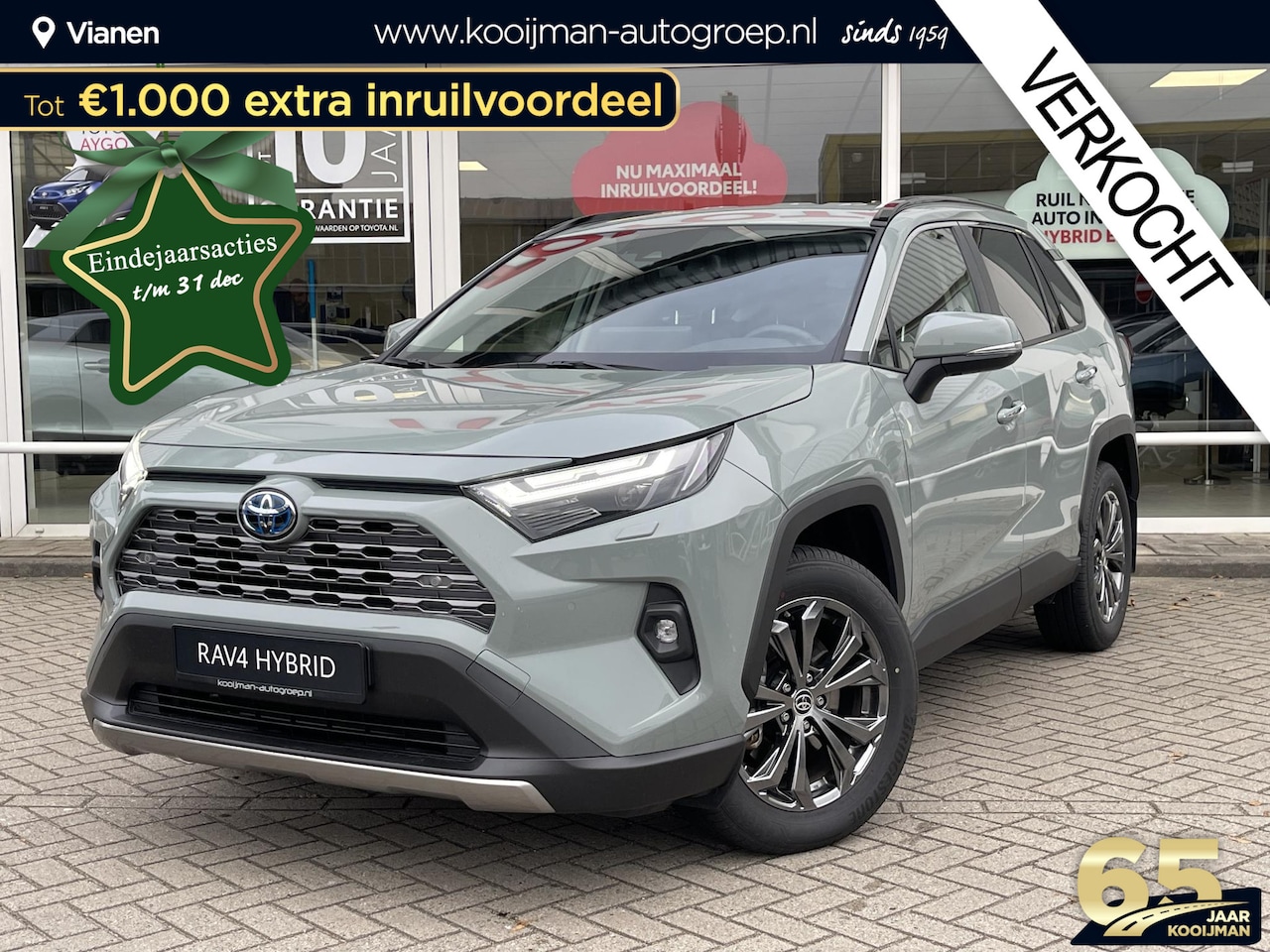 Toyota RAV4 - 2.5 Hybrid AWD Executive 1650 KG trekgewicht, 2024 MY, slechts 17743 KM - AutoWereld.nl