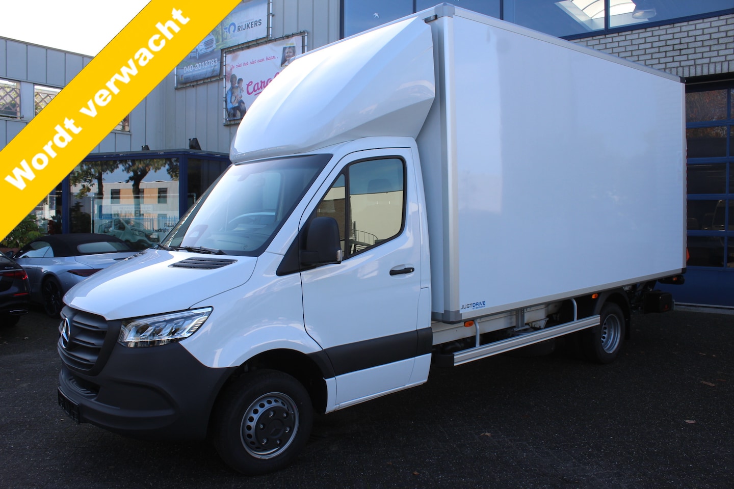 Mercedes-Benz Sprinter - 517 CDI BPM vrij 3500 kg Trekgewicht, MBUX 10.25, Led Koplampen Levering 04-2025 - AutoWereld.nl