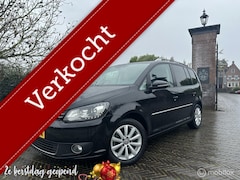 Volkswagen Touran - 1.4TSI Highline 170pk DSG 7p. Navi LED