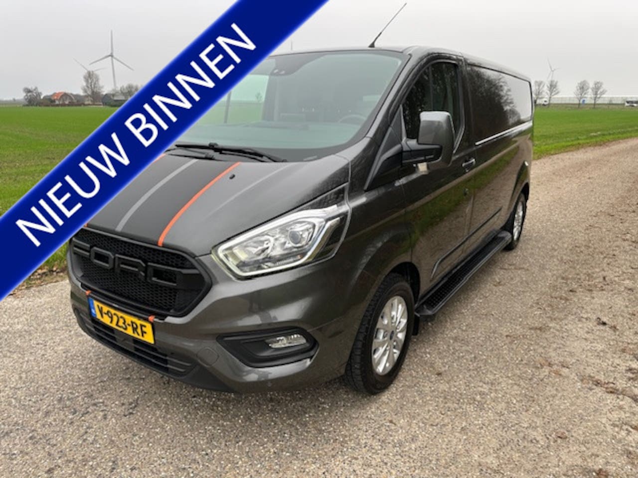 Ford Transit Custom - 300 2.0 TDCI L2H 170 pk Limited Sport Full Options - AutoWereld.nl