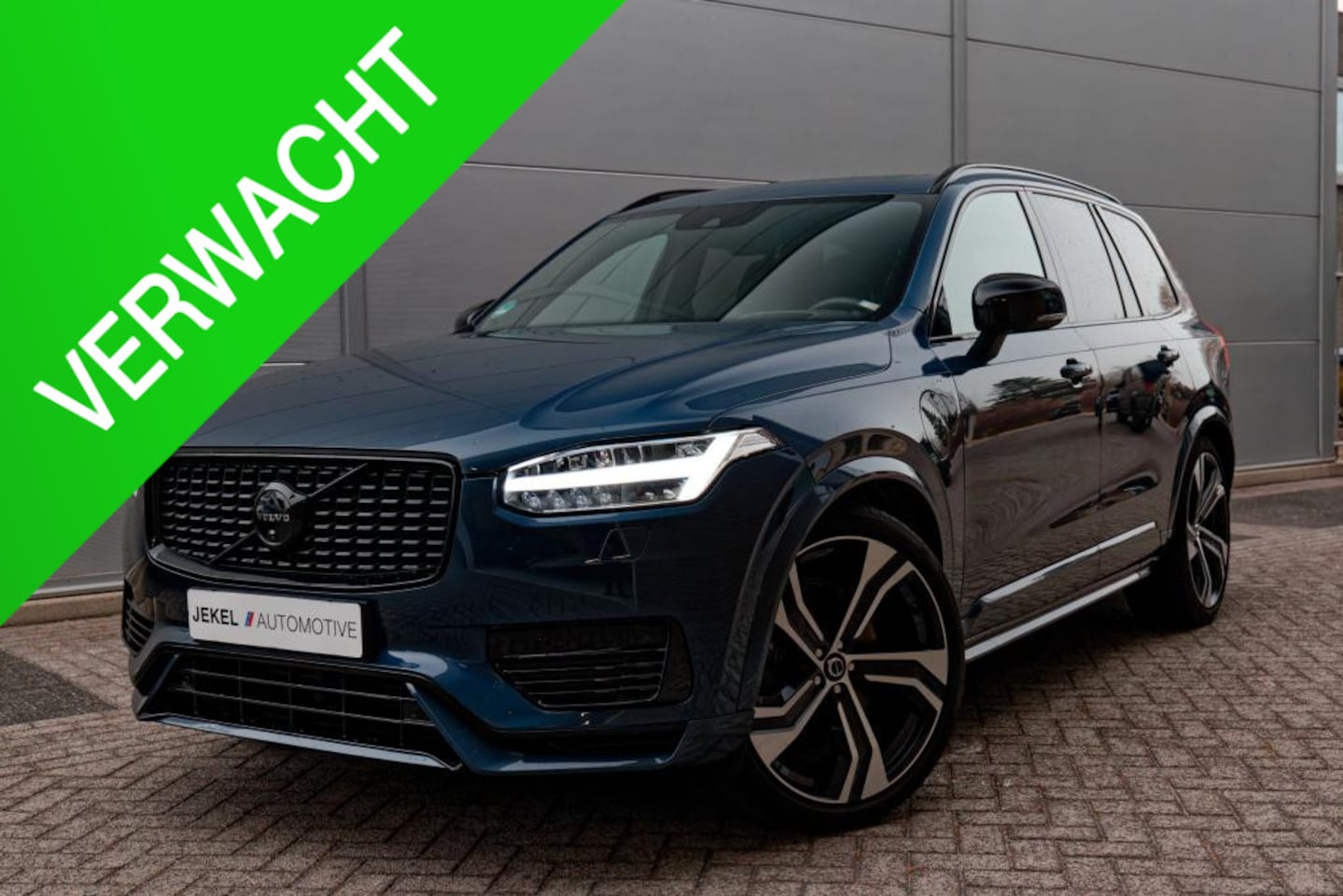 Volvo XC90 - 2.0 T8 Recharge AWD R-Design Luchtvering, Pano, H/K, 22", enz - AutoWereld.nl