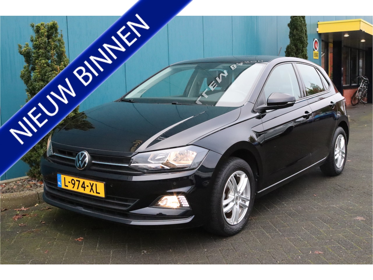 Volkswagen Polo - 1.0 TSI Comfortline Business ECC/CARPLAY/ADAPT.CRUISE/A.R.CAM/NAV/BT/PDC/LMV - AutoWereld.nl