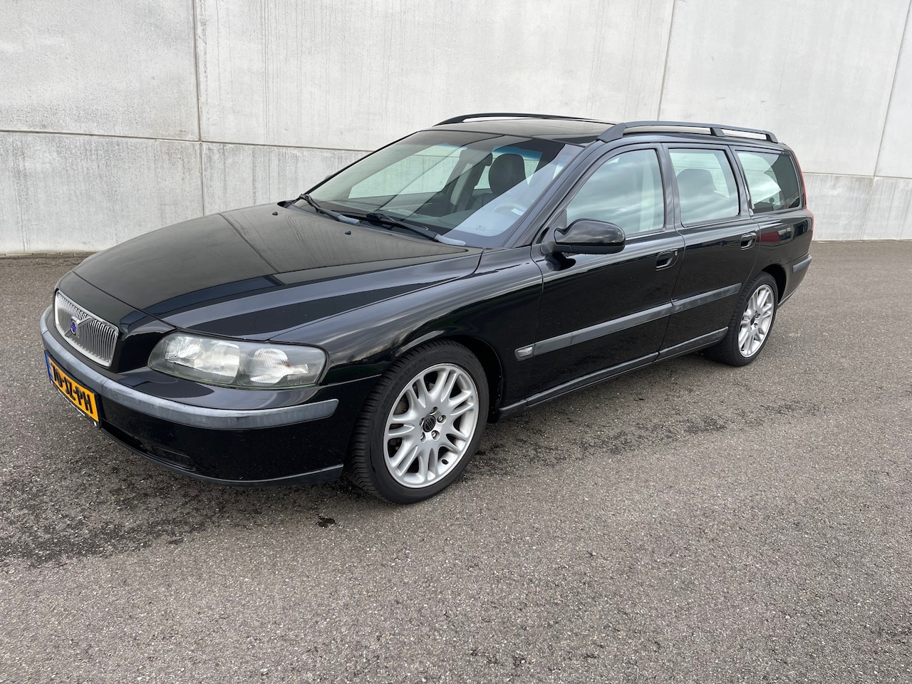 Volvo V70 - Volvo V702.4 Ocean Race zeer mooi - AutoWereld.nl