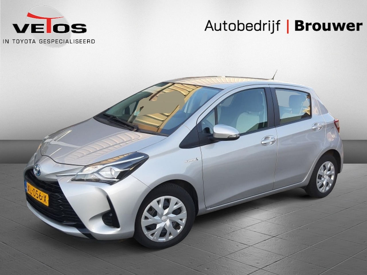 Toyota Yaris - 1.5 Hybrid Active Airco/Cruise-control/Camera/Navigatie - AutoWereld.nl