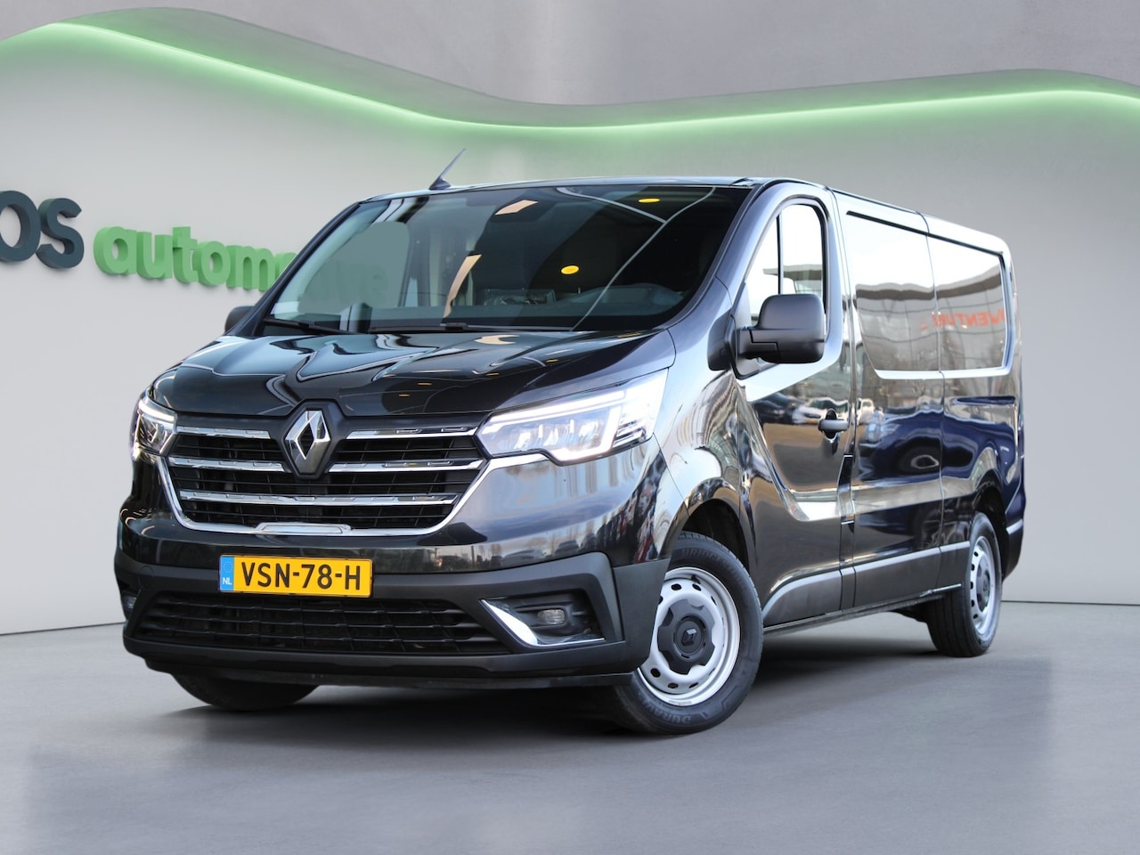 Renault Trafic - 2.0 dCi 110 T30 L2H1 Comfort | NAP | CARPLAY | - AutoWereld.nl