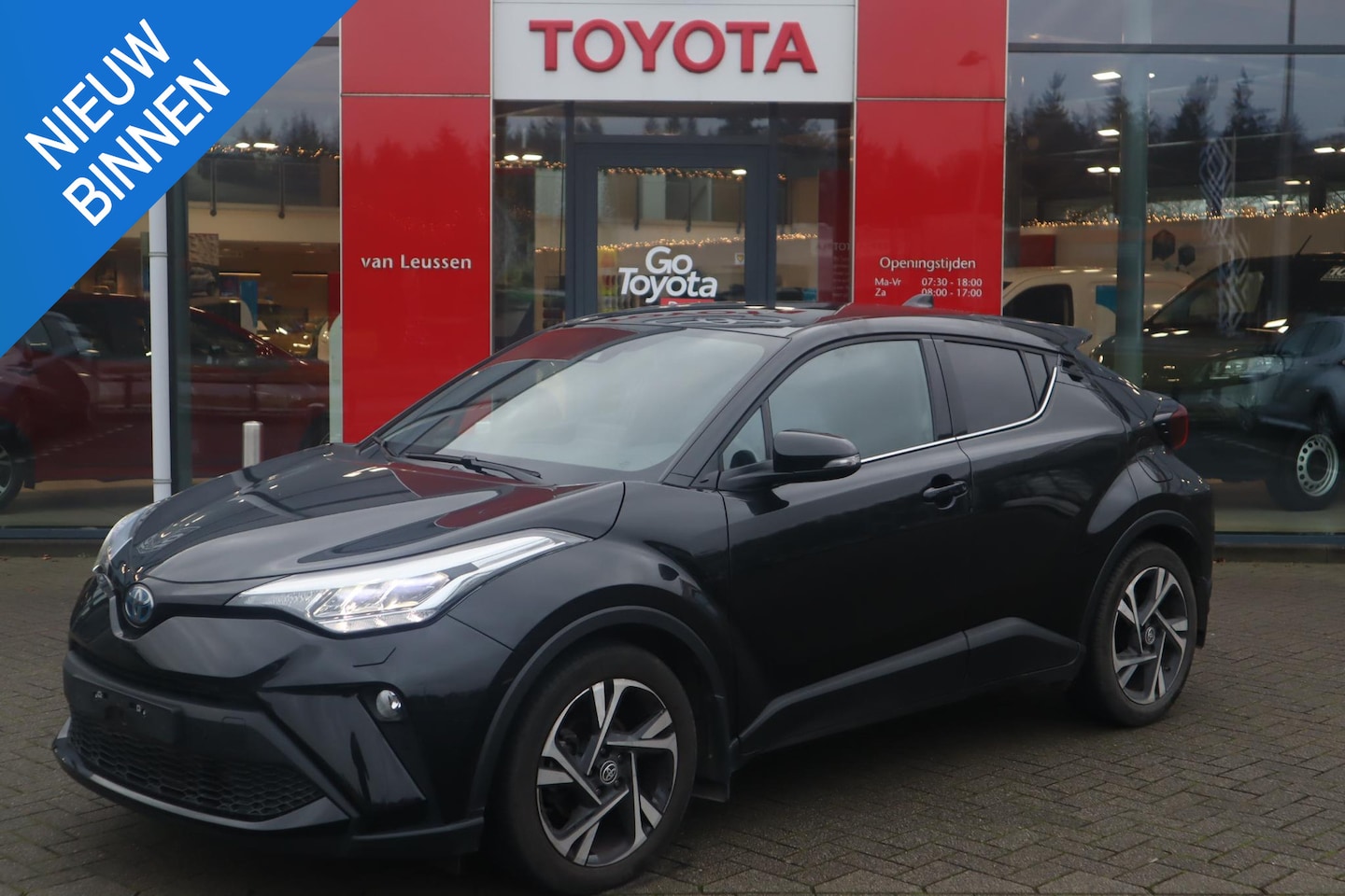 Toyota C-HR - 1.8 HYBRID DYNAMIC APPLE/ANDROID TREKHAAK CAMERA - AutoWereld.nl