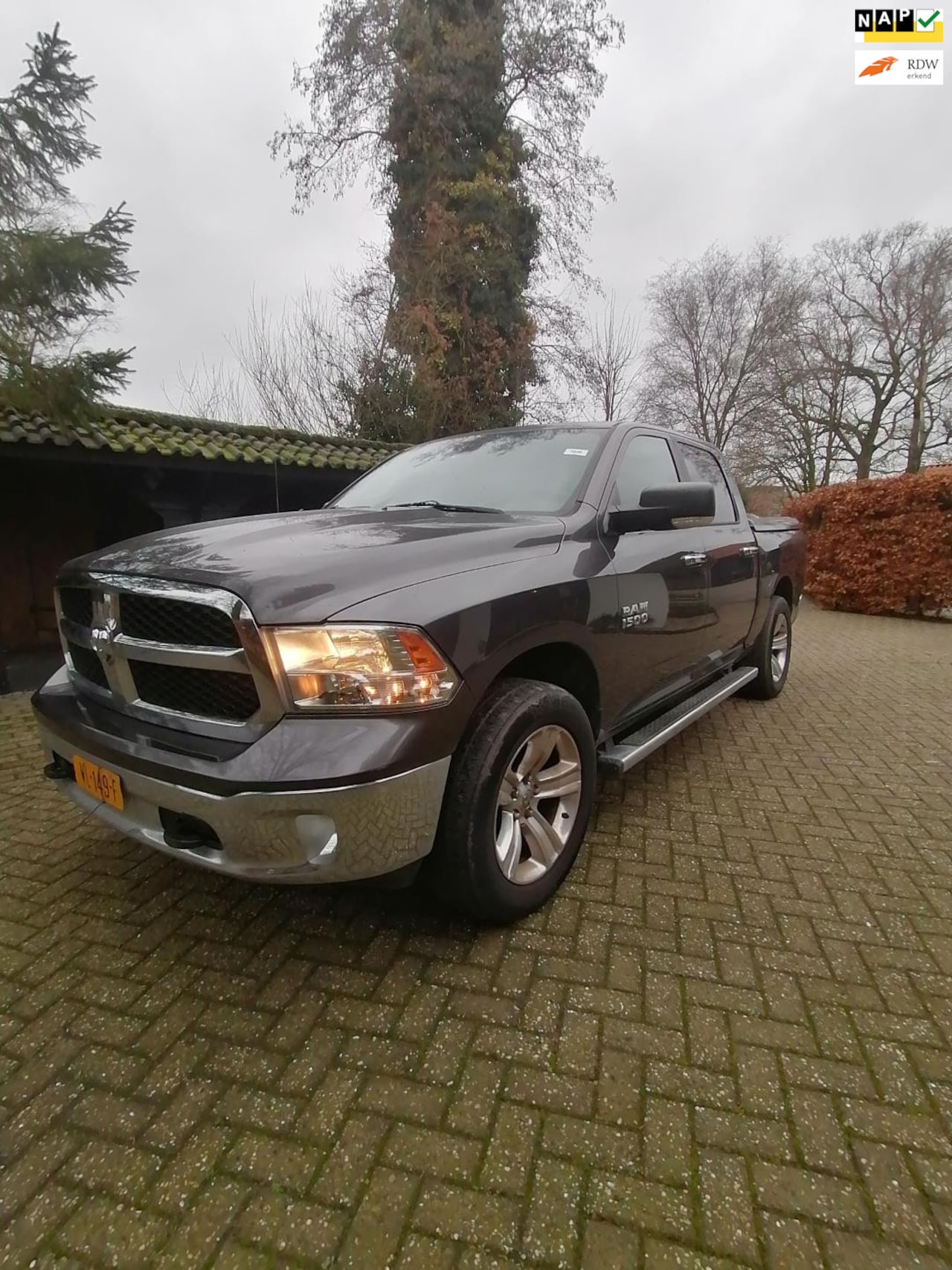 Dodge Ram 1500 - 3.6 V6 Quad Cab 6'4 met werk - AutoWereld.nl