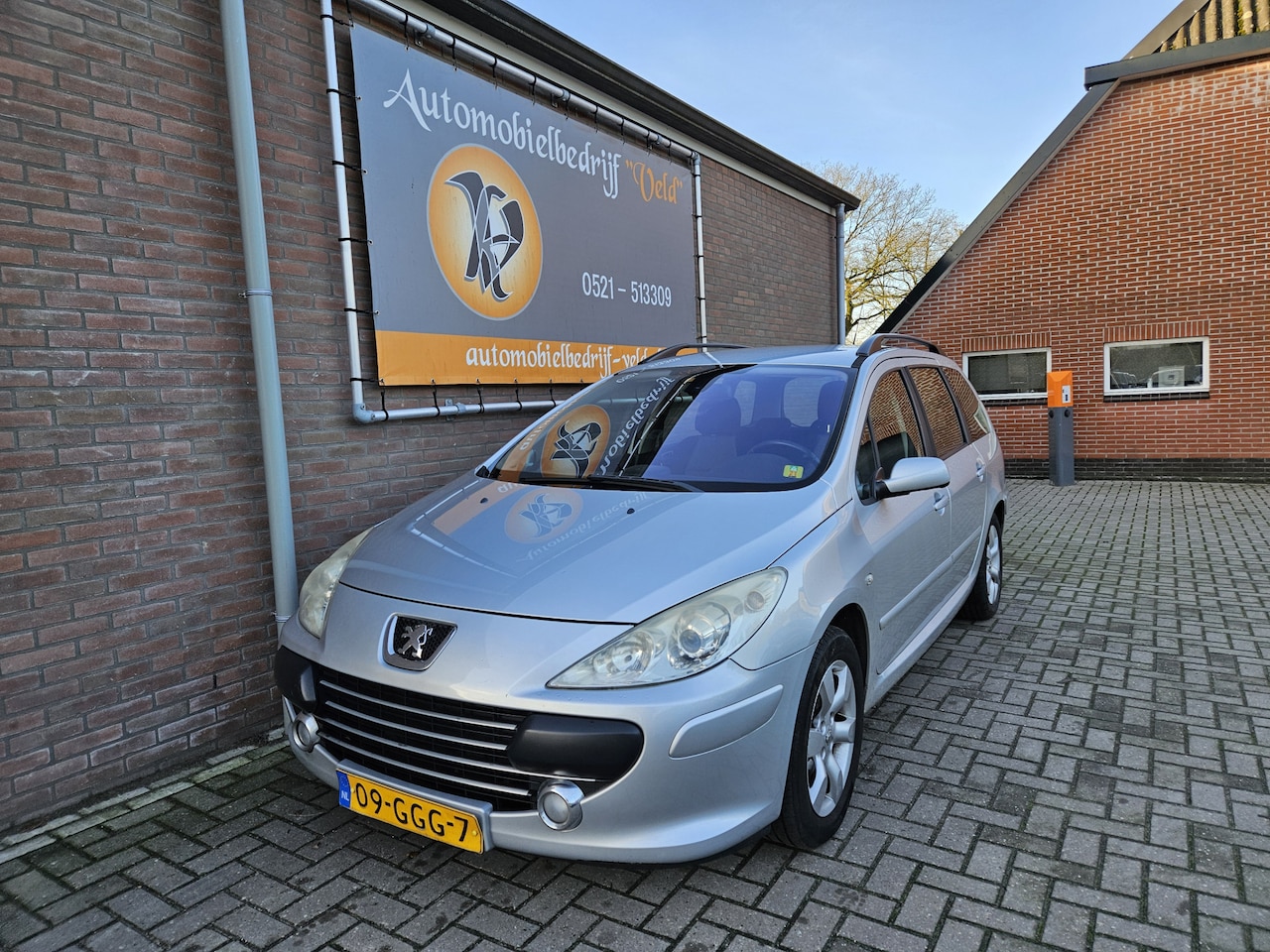 Peugeot 307 Break - 2.0-16V Premium 2.0-16V Premium - AutoWereld.nl