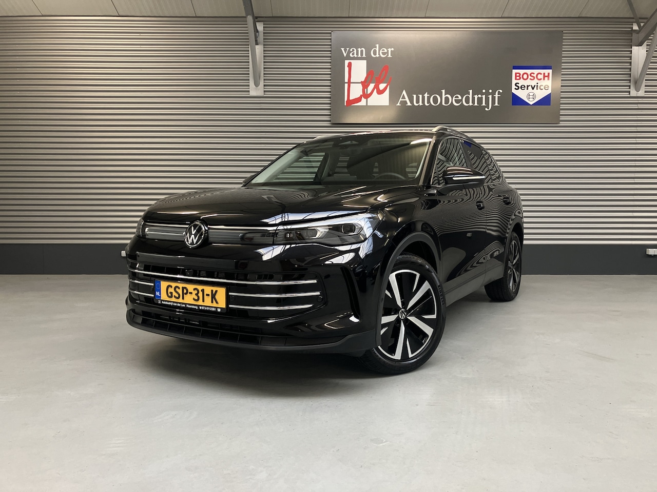 Volkswagen Tiguan - 1.5 eTSI ELEGANCE/IQ DRIV/IQ LIGHT/360CAM/TREKH/HEAD-UP/ENZ/ENZ - AutoWereld.nl