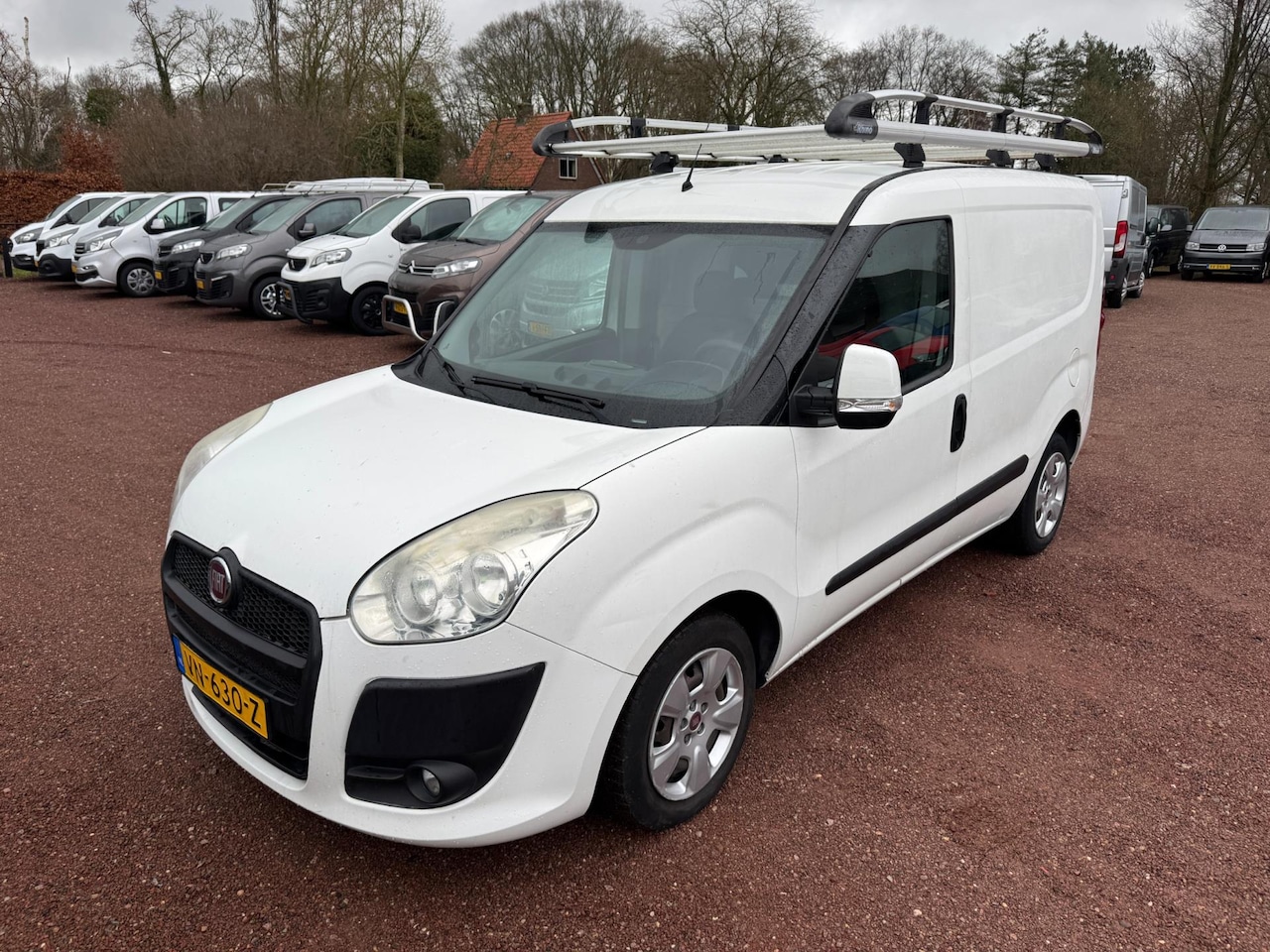 Fiat Doblò Cargo - 1.3 MultiJet SX Roetfilter vol export! - AutoWereld.nl