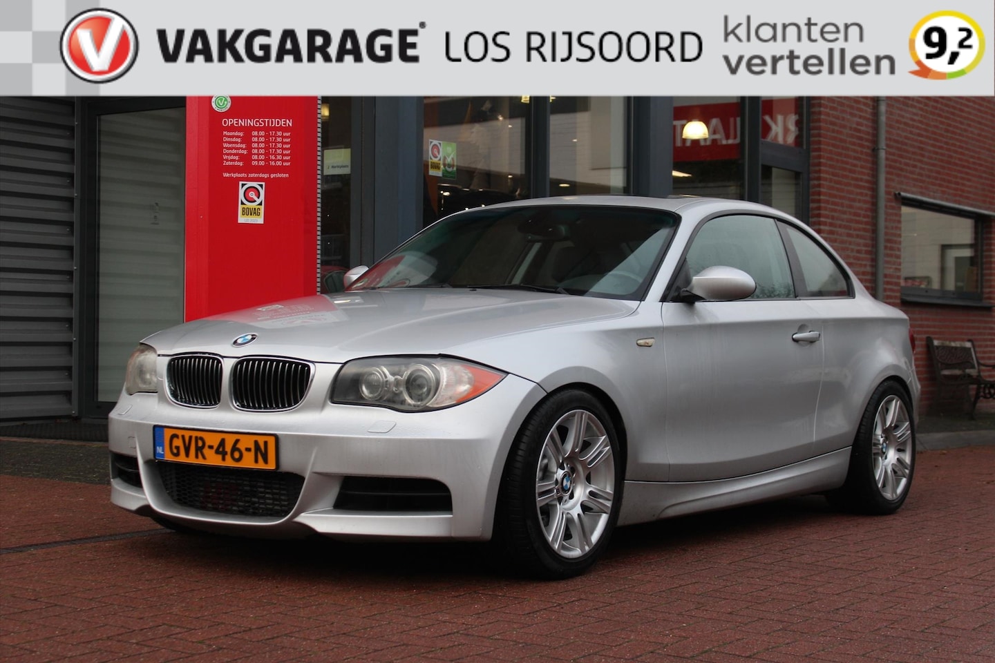 BMW 1-serie Coupé - (e82) 135 *305PK* Aut. | Schuifdak | Cruise & Climate Control | Stoelverwarming | 2x velgs - AutoWereld.nl