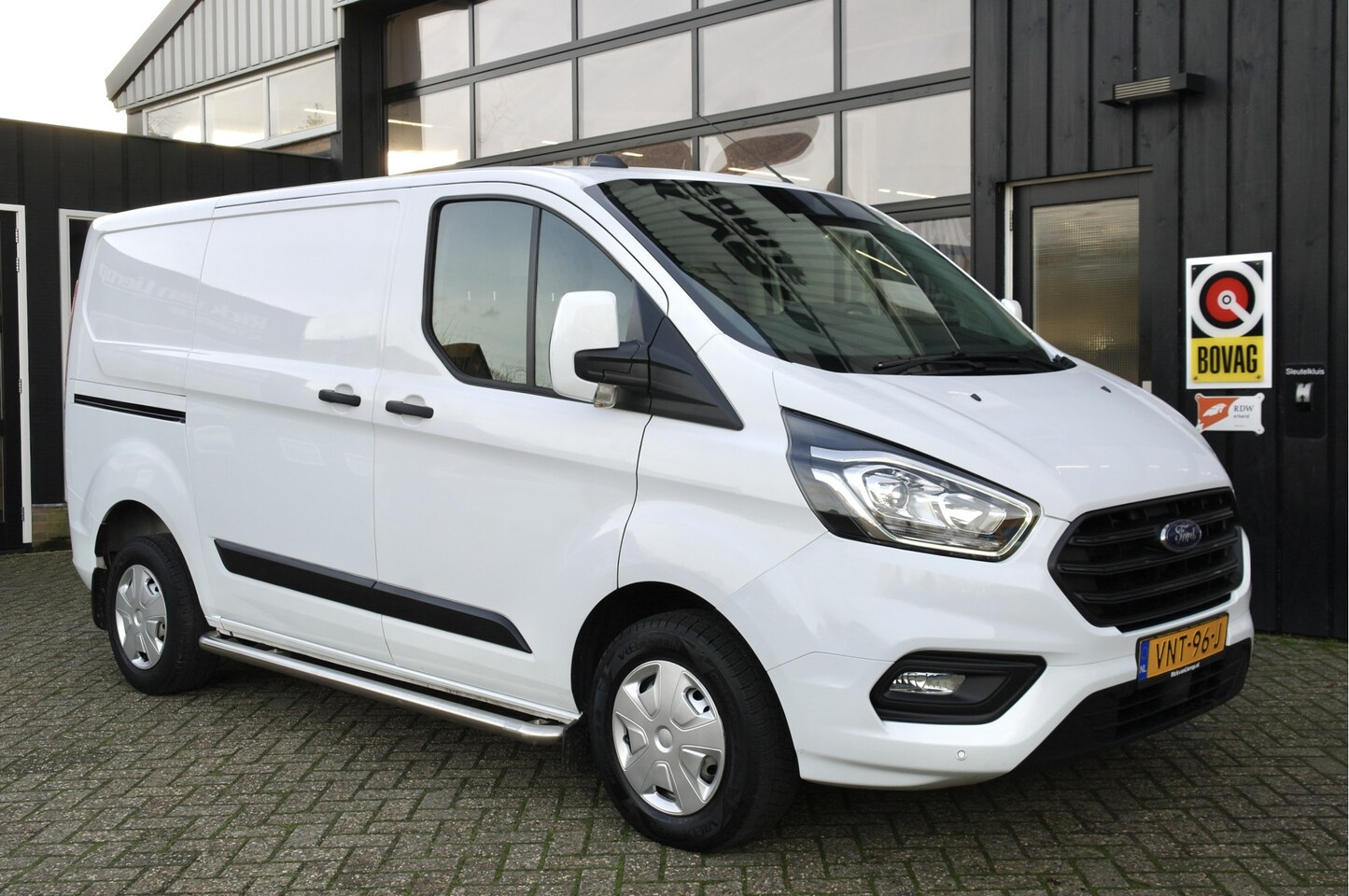 Ford Transit Custom - 280 2.0 TDCI L1H2 Trend | NL-Auto | Cruise | Airco - AutoWereld.nl