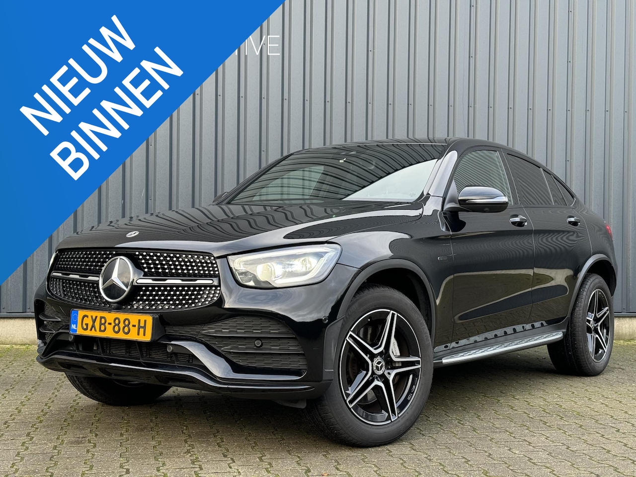 Mercedes-Benz GLC-klasse Coupé - 300e 4MATIC Business Solution AMG | Pano | Burmester - AutoWereld.nl